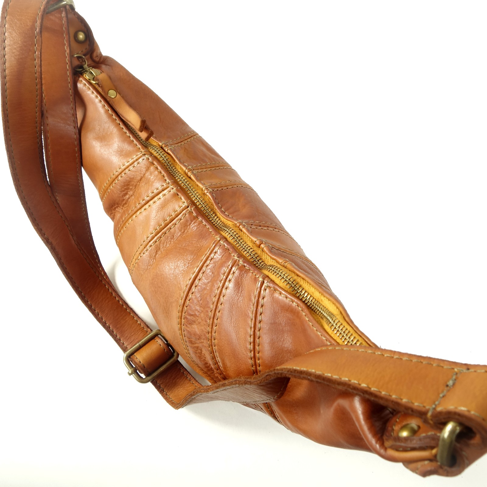 Collection Esprit Cuir Alma sac banane cuir marron femme
