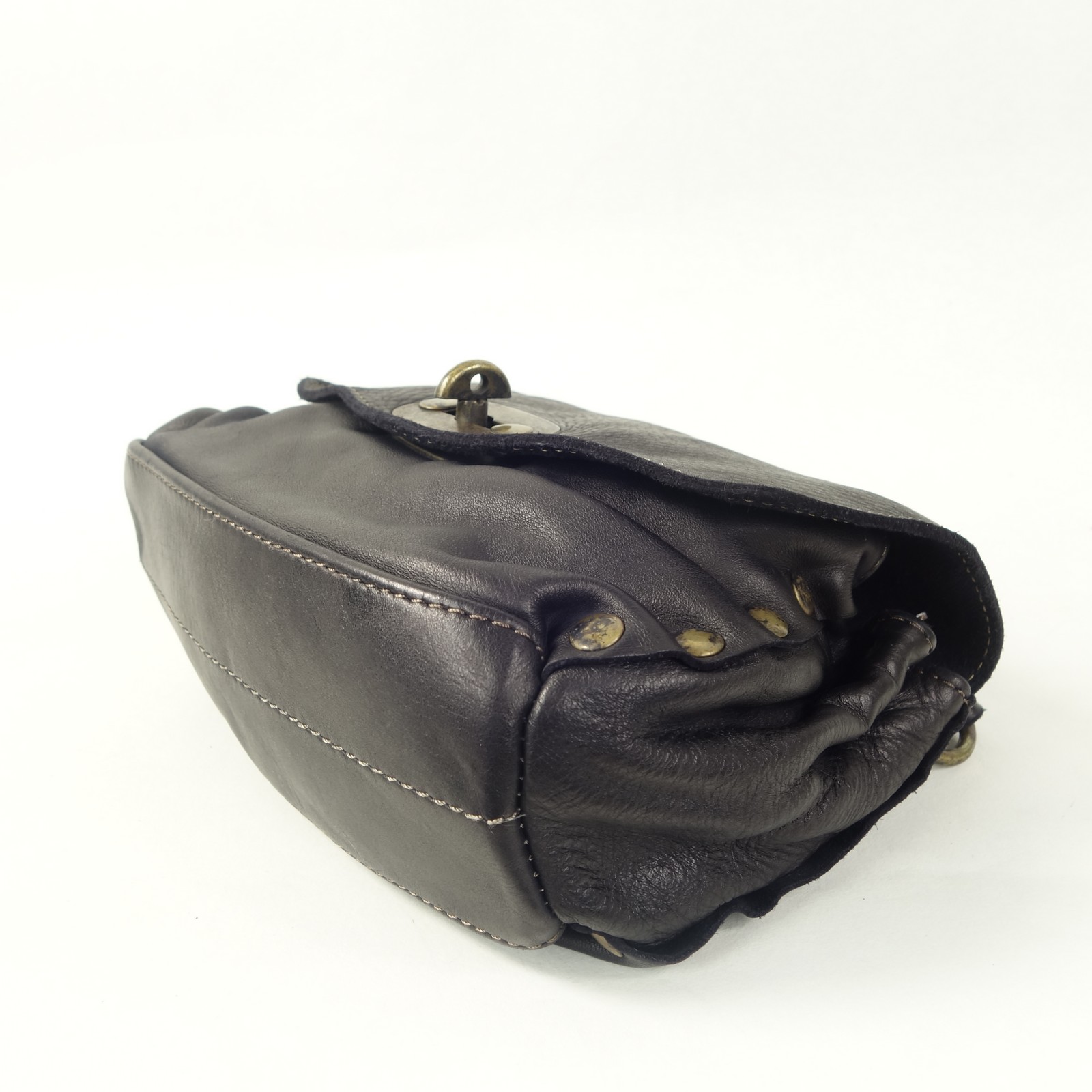 Collection Esprit Cuir Sara mini sac bandoulière noir cuir clouté