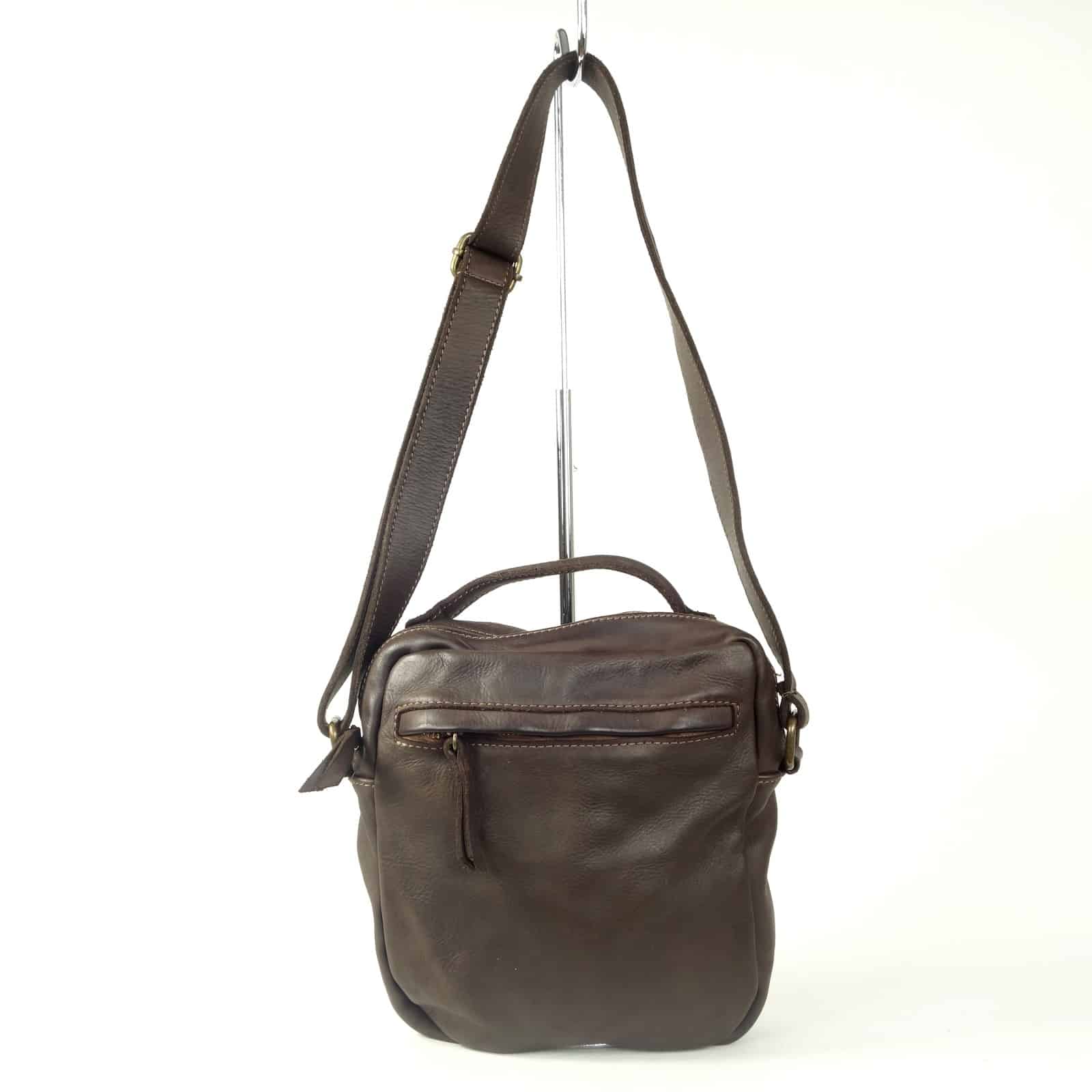 Collection Esprit Cuir Dino sacoche marron cuir souple