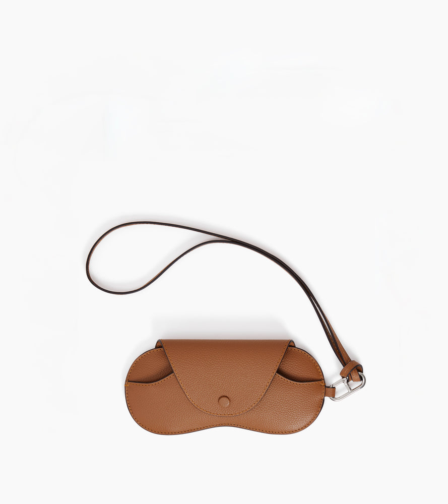 Le Tanneur Charms étui lunettes cuir marron Brown Tan