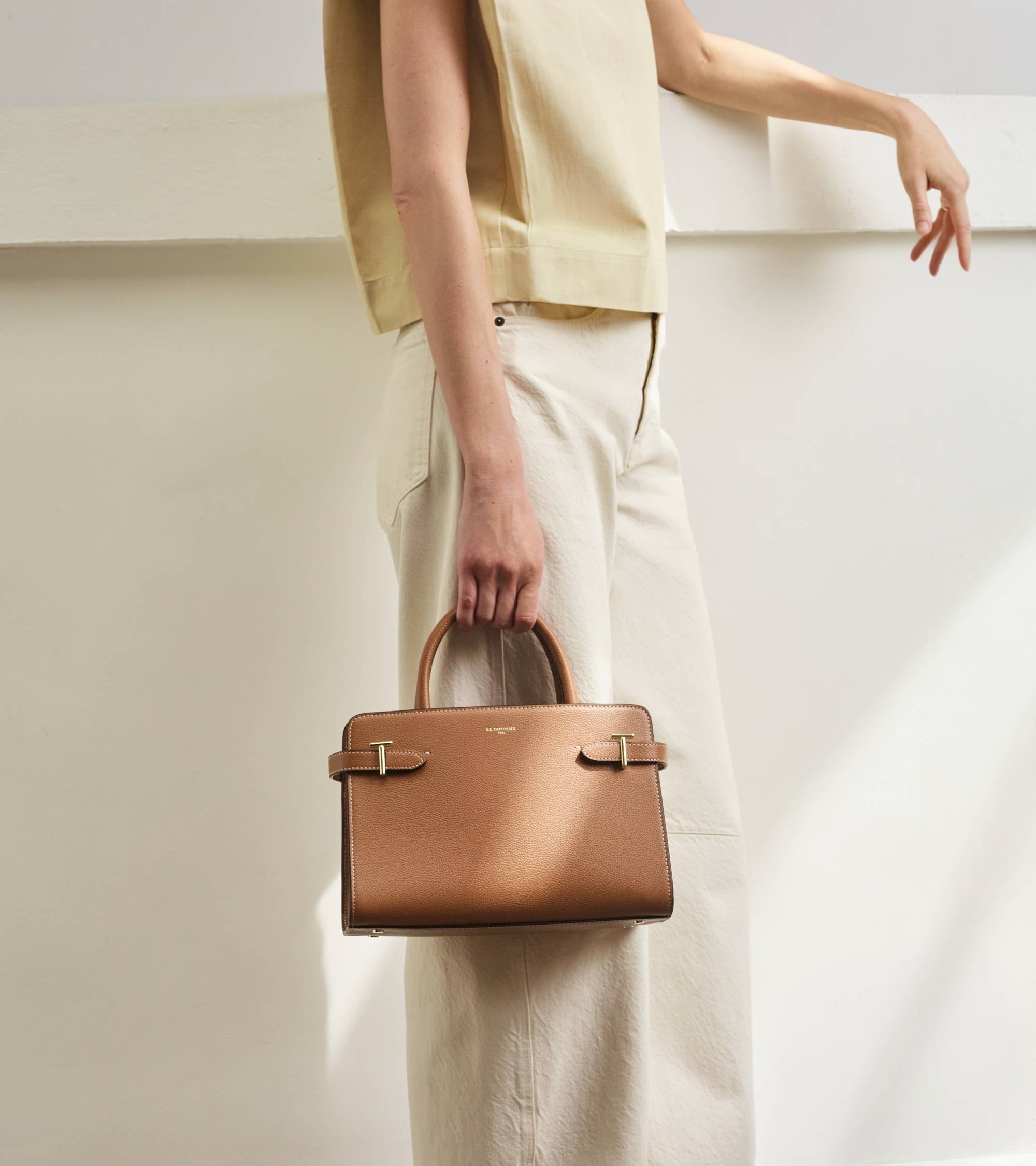 Le Tanneur Emilie sac à main cuir grainé Brown Tan moyen