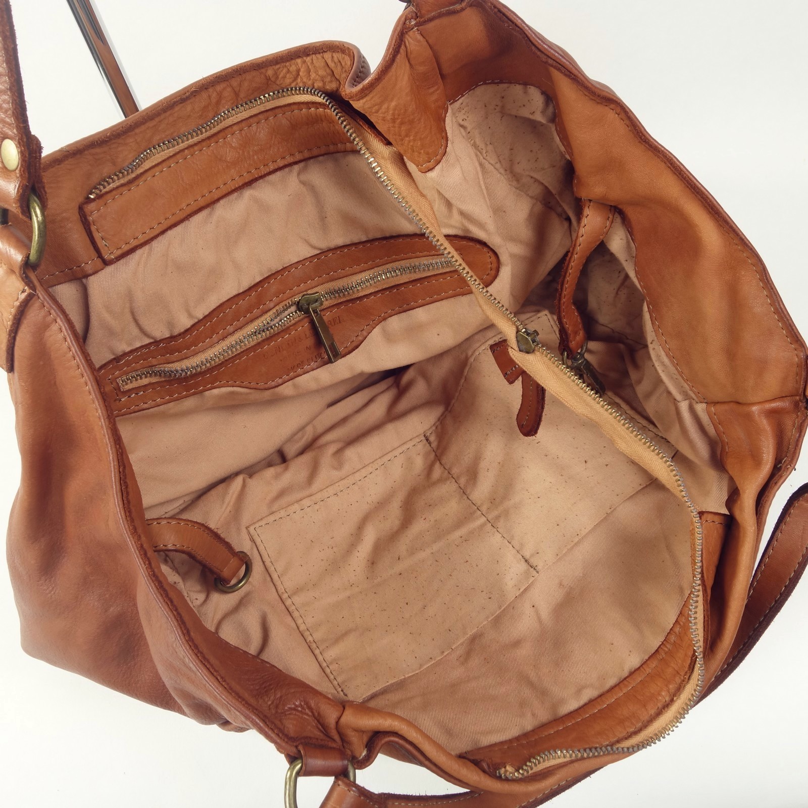 Collection Esprit Cuir DAVY sac cabas cuir naturel vintage A4