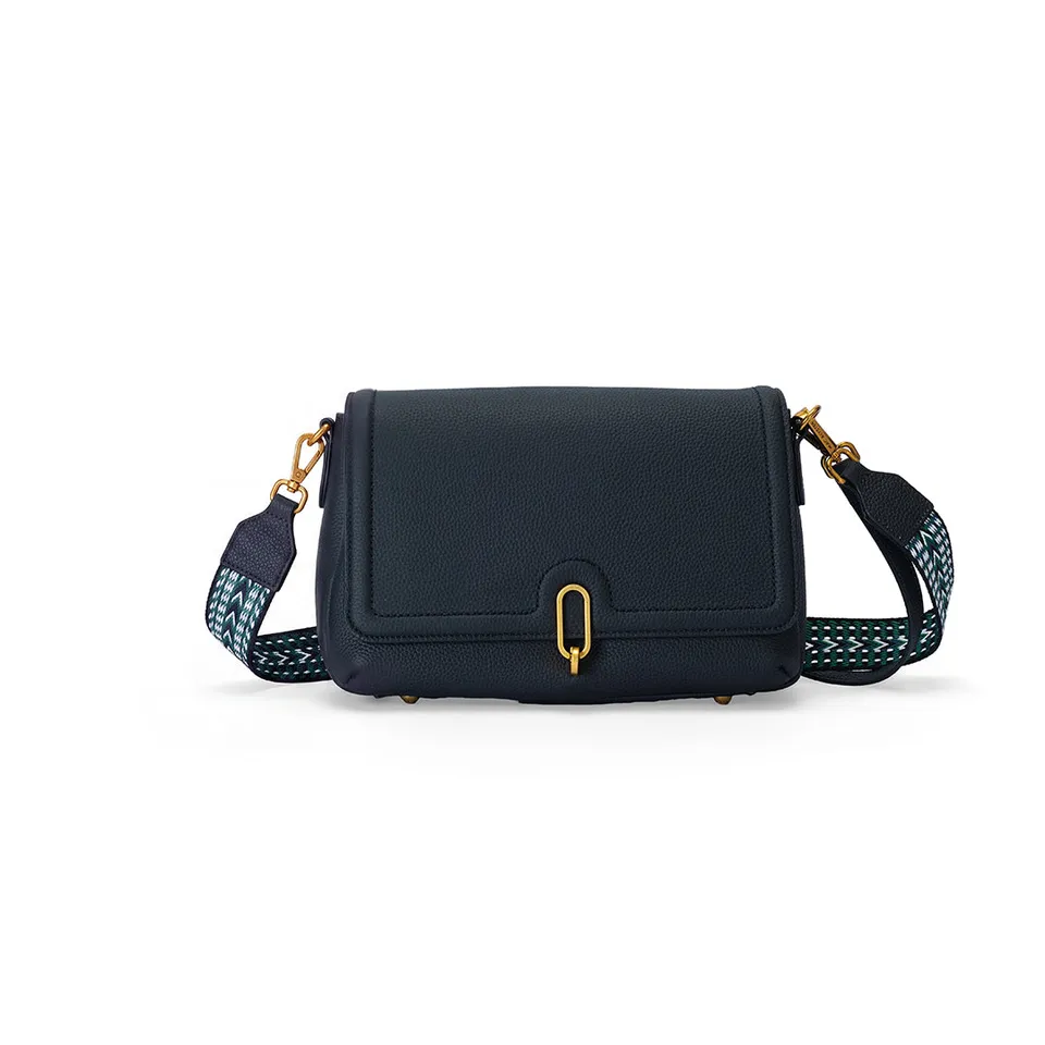 MAC ALYSTER Giulia sac à rabat cuir noir 27 cm femme
