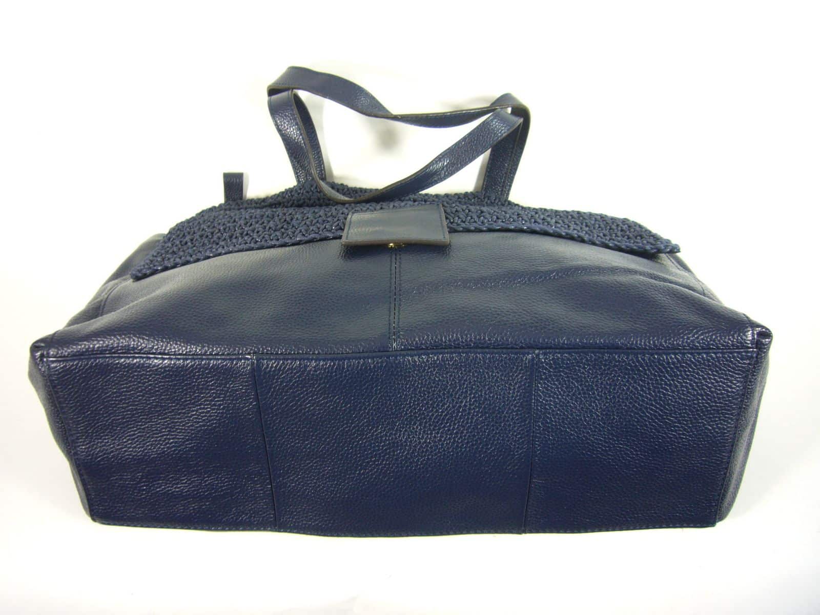 Collection Esprit Cuir MARGOT sac à main cuir bleu nuit rabat