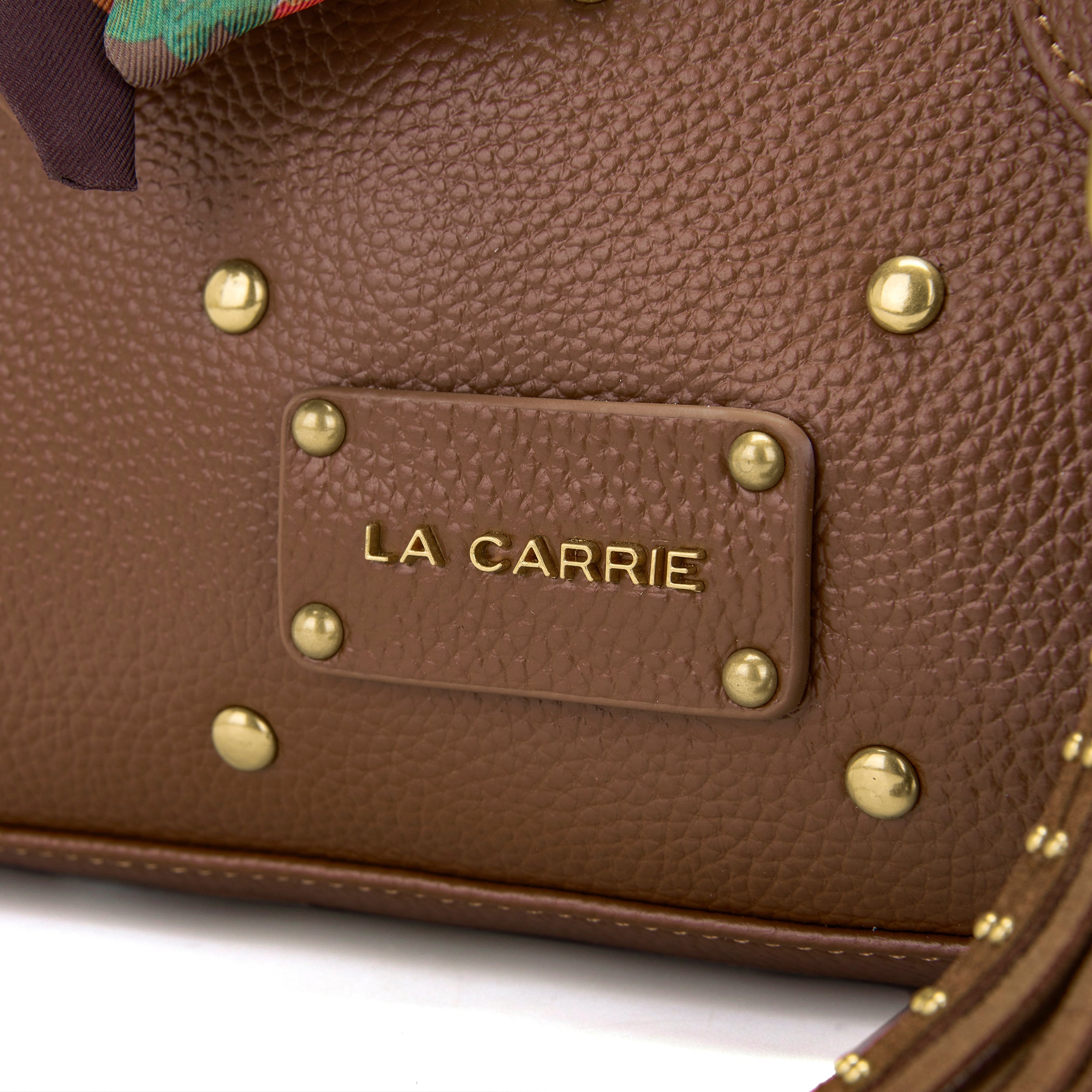 La Carrie Bag Foulard sac bandoulière cuir cuoio 28 cm