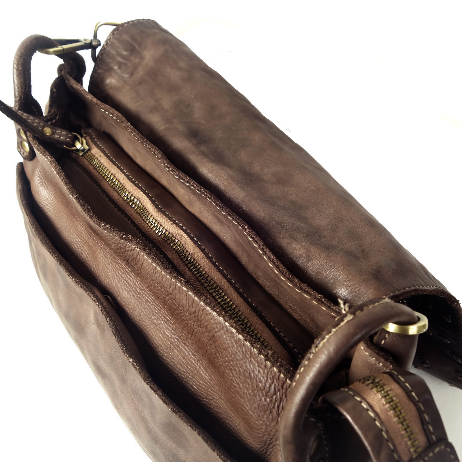 Collection Esprit Cuir Sac Besace Anna grande besace cuir café clous