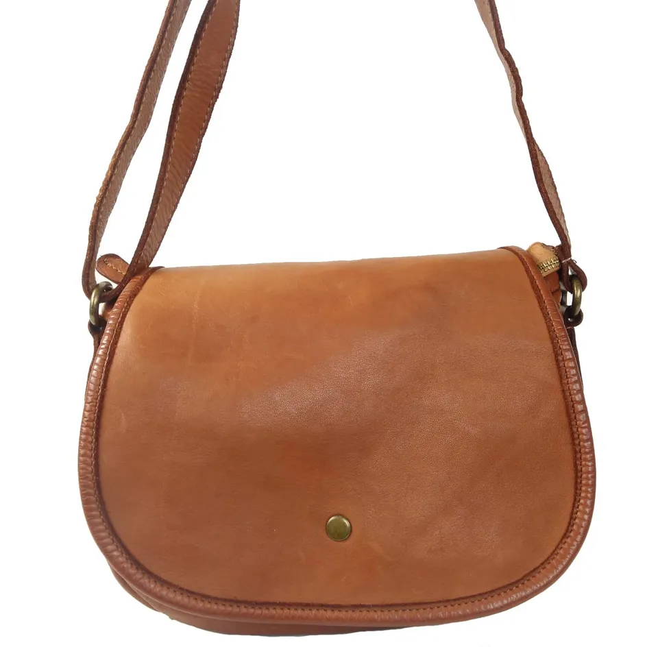 Collection Esprit Cuir Klara sac besace cuir camel