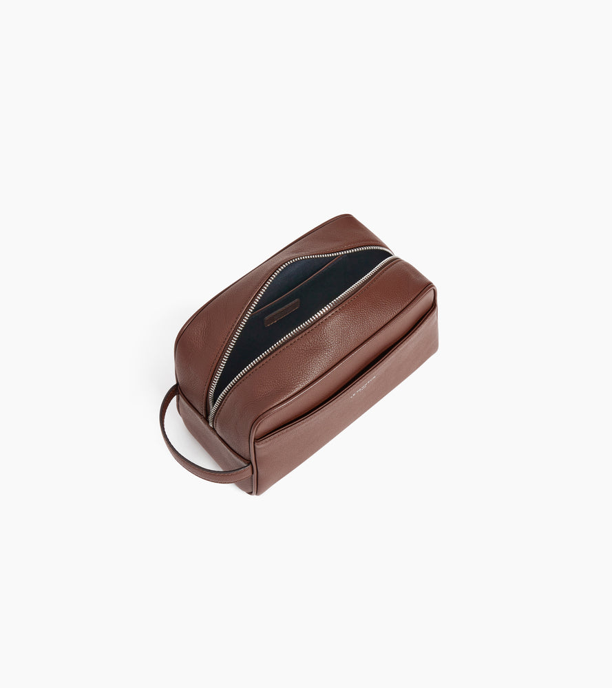 Le Tanneur Leather Goods trousse de toilette cuir grainé zippée