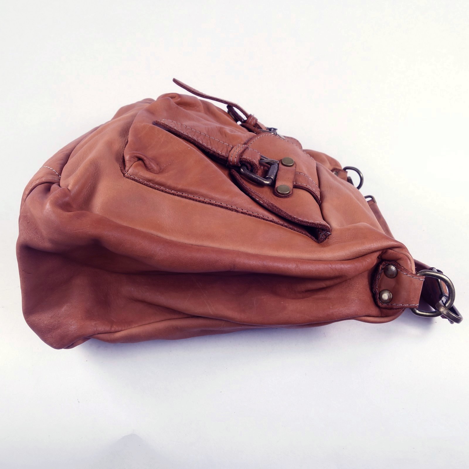 Collection Esprit Cuir PAULA sac besace cuir marron