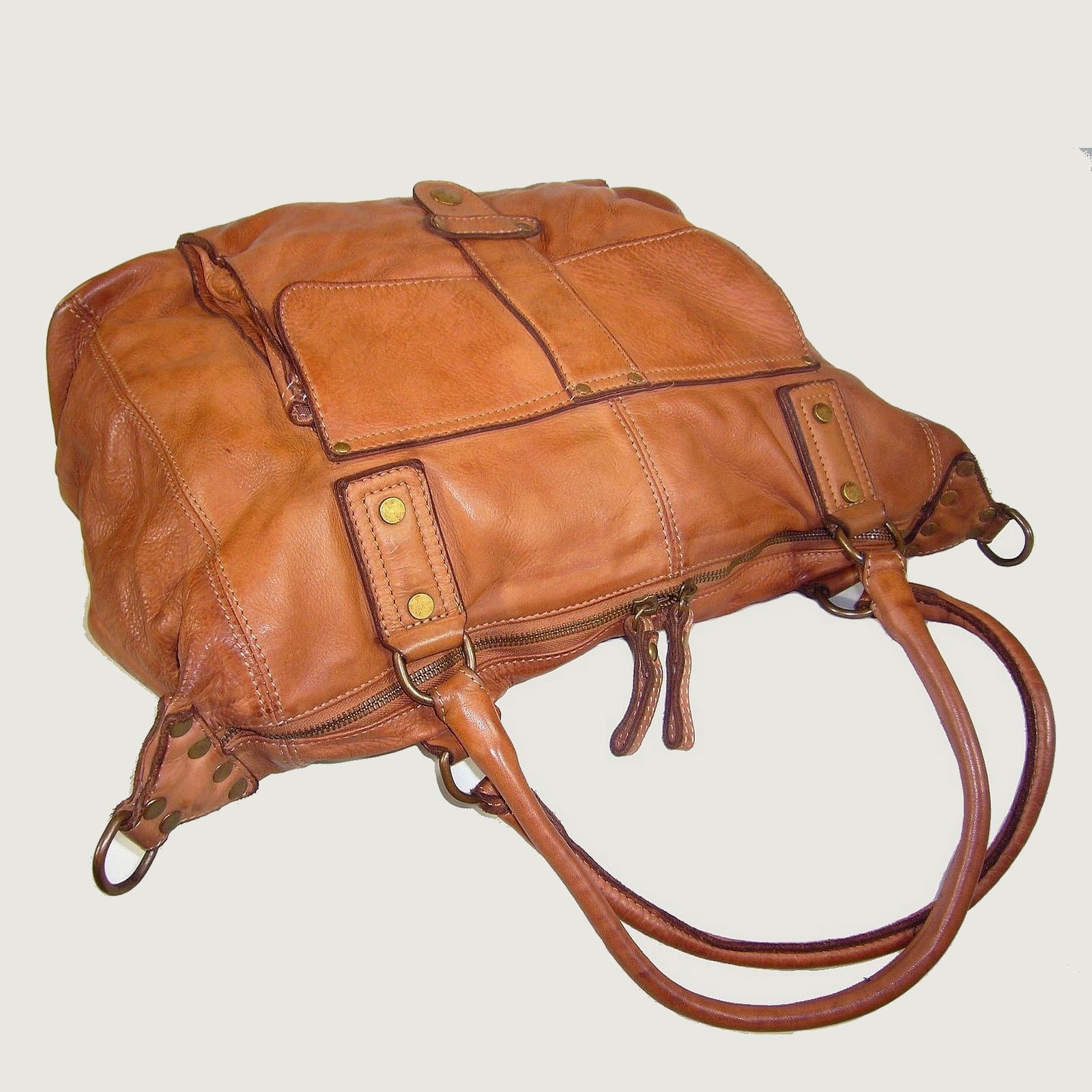 Collection Esprit Cuir Paulette sac voyage cuir naturel