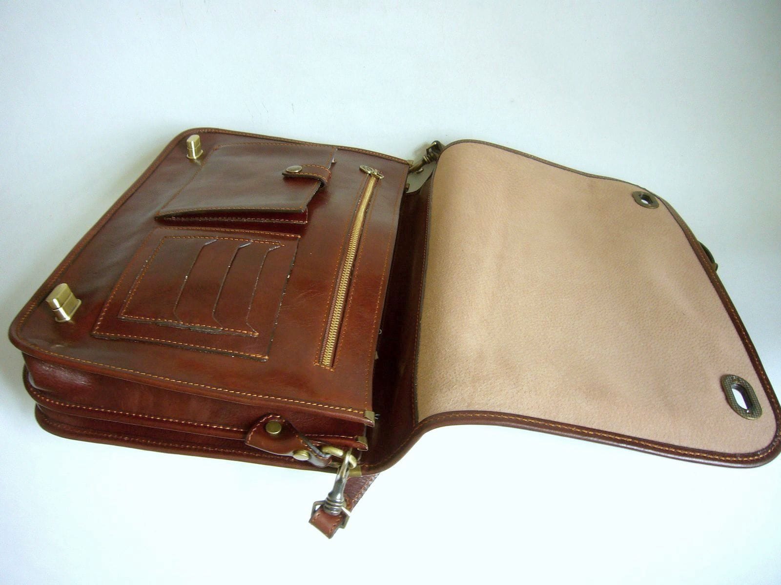 Collection Esprit Cuir GIACOMO porte-document cuir marron A4 PC 15