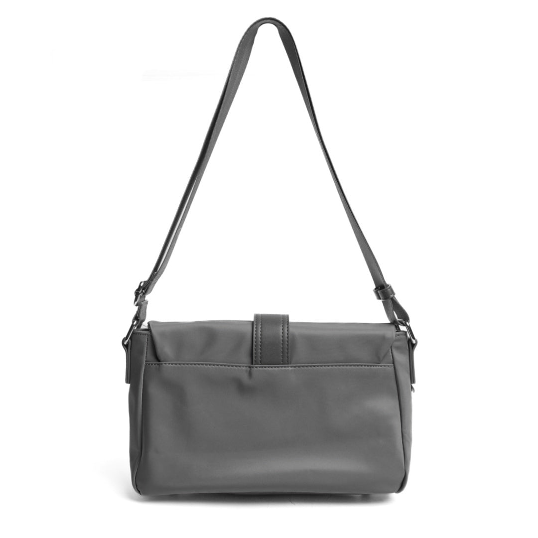 Mac Alyster Studio City Sac à rabat nylon Noir léger 29 cm