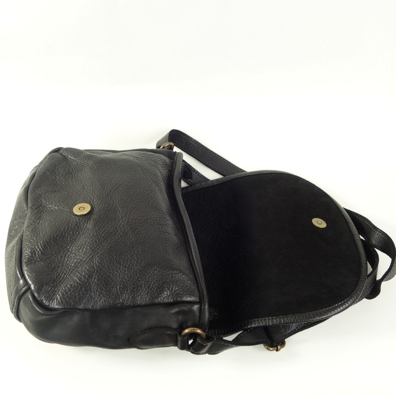 Collection Esprit Cuir KLARA sac besace cuir noir medium rond
