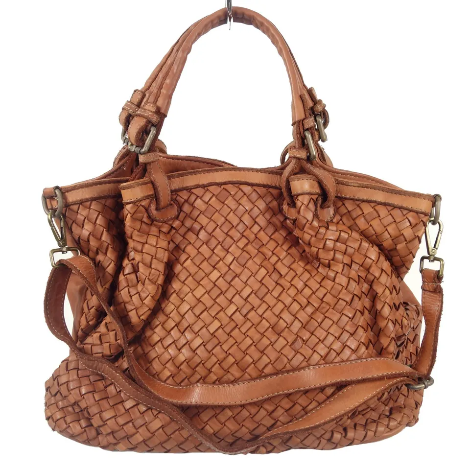 Collection Esprit Cuir Grand sac à main Sveva sac cuir tressé camel