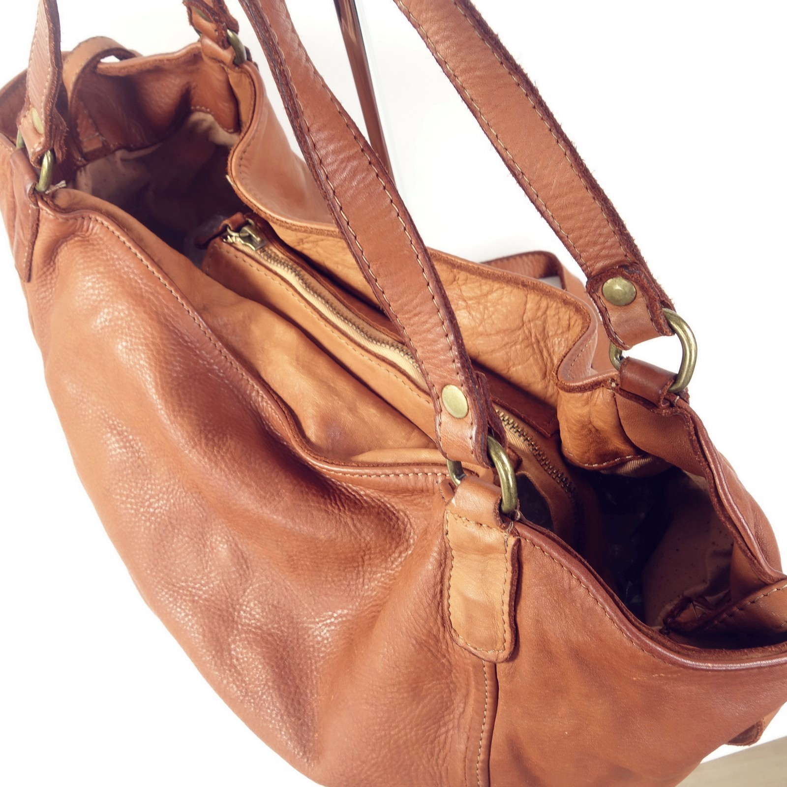 Collection Esprit Cuir DAVY sac cabas cuir naturel vintage A4