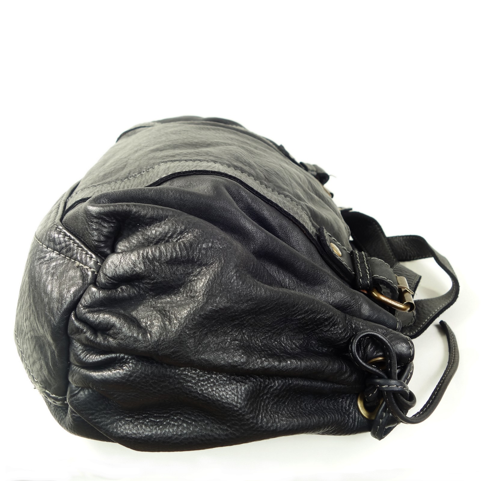 Collection Esprit Cuir Violetta sac 24h cuir noir vintage