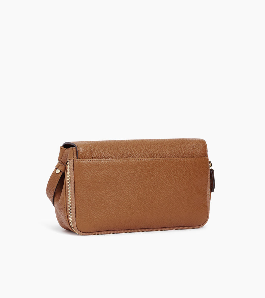 Le Tanneur Aurore petit sac rabat cuir grainé camel