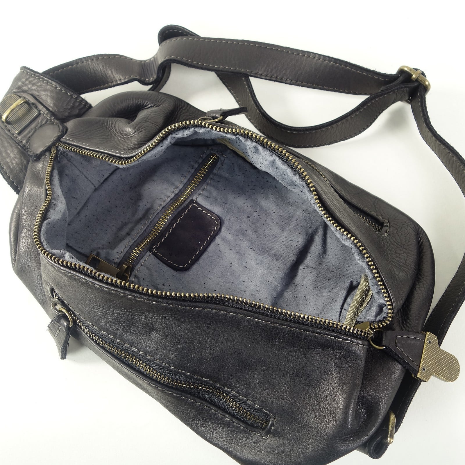 Collection Esprit Cuir ACHILLE sac banane cuir noir holster