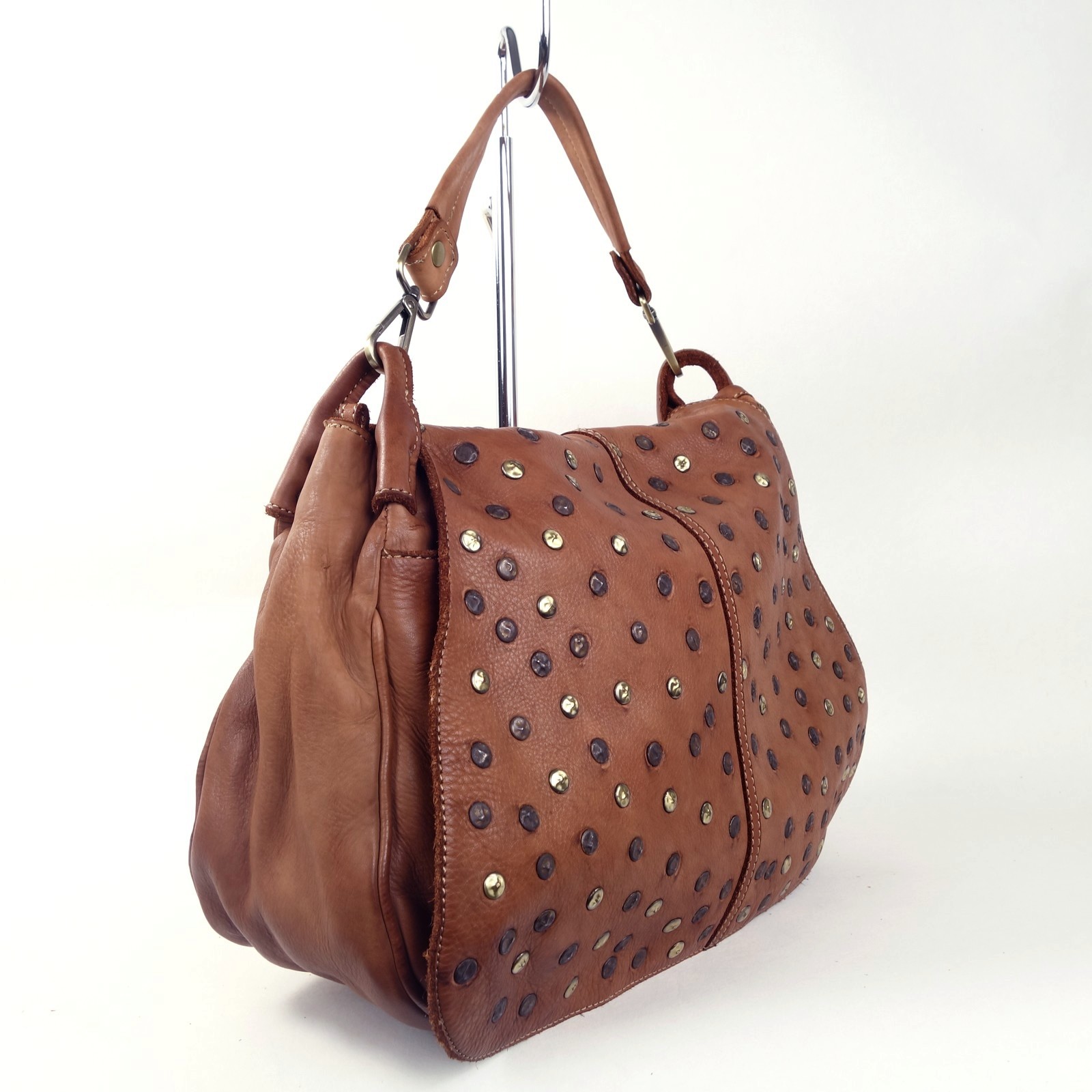 Collection Esprit Cuir Sac épaule Anna cuir camel clouté