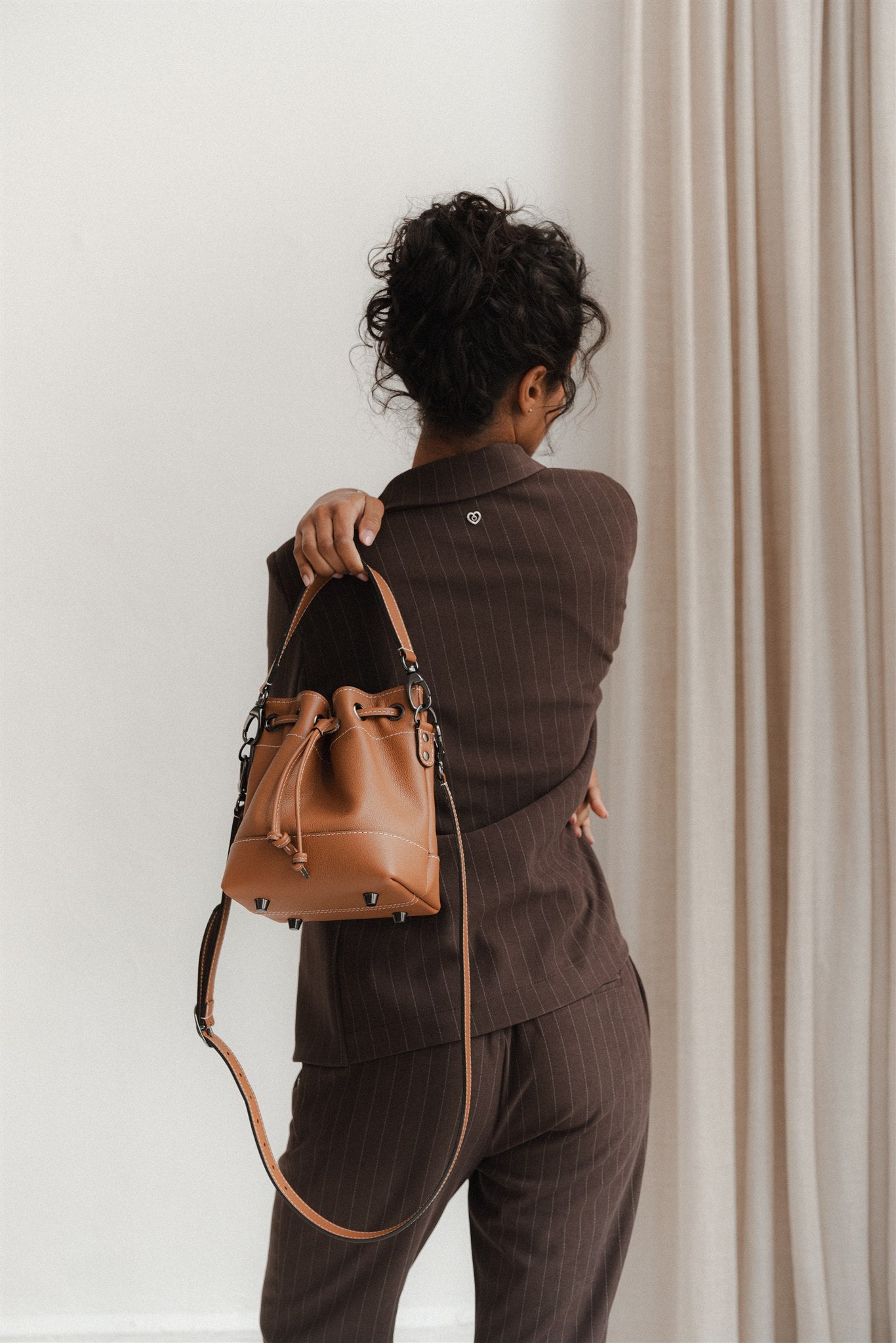 Nodie's Tommy sac seau cuir camel grainé