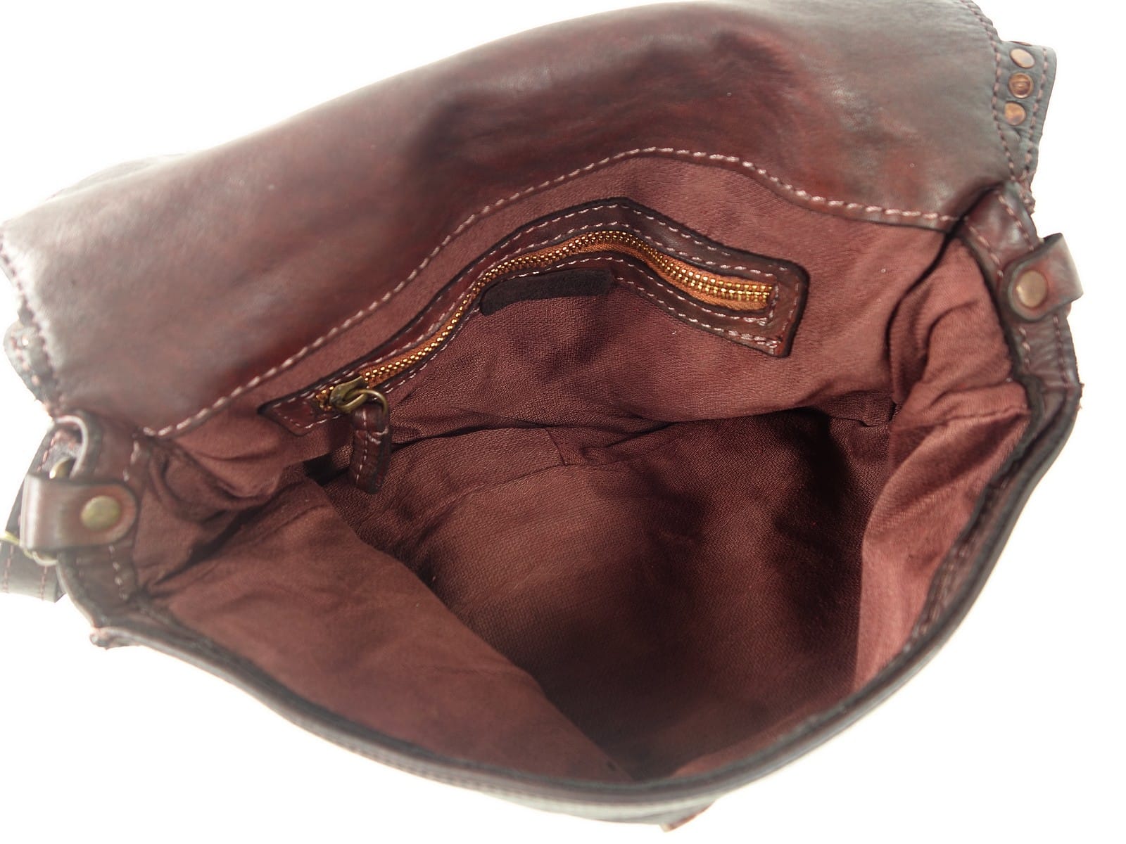 Collection Esprit Cuir Gena Pochette Cuir Bordeaux Cloutée