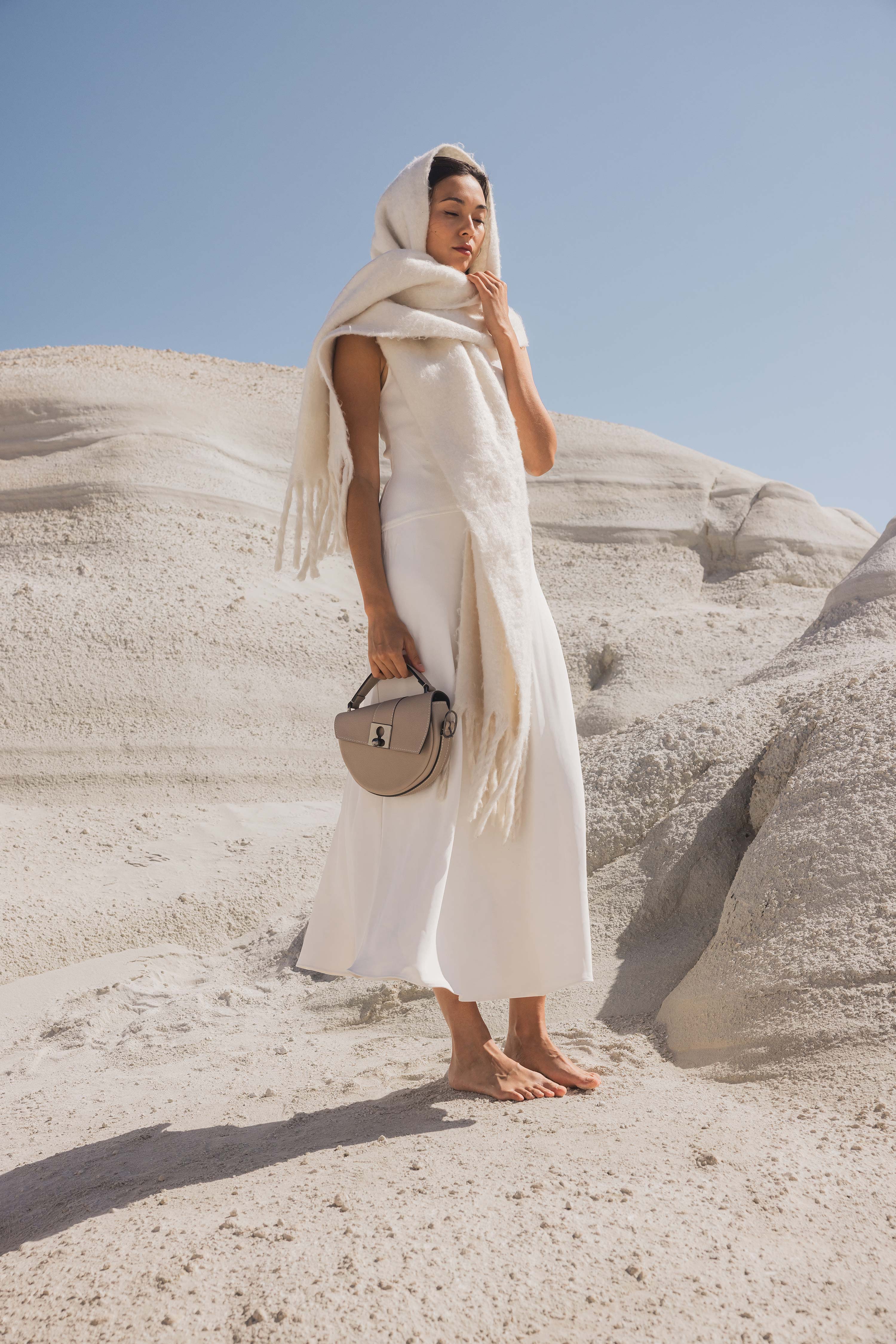 Nodie's Côme sac demi-lune cuir crème galet grainé