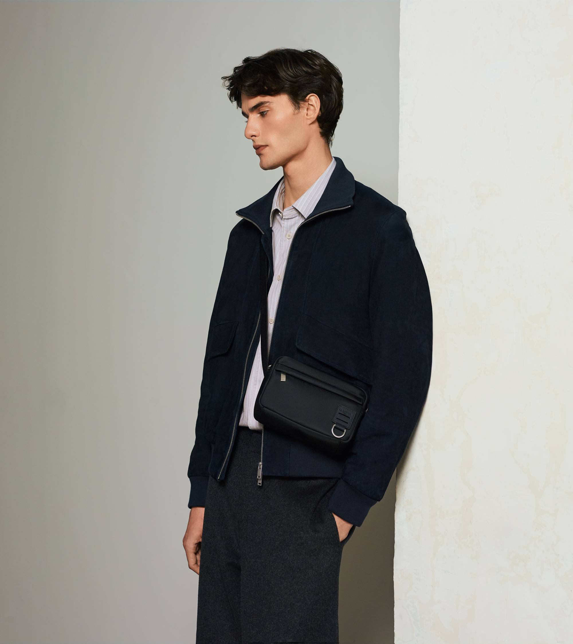 Le Tanneur Basile sac bandoulière toile nylon cuir noir