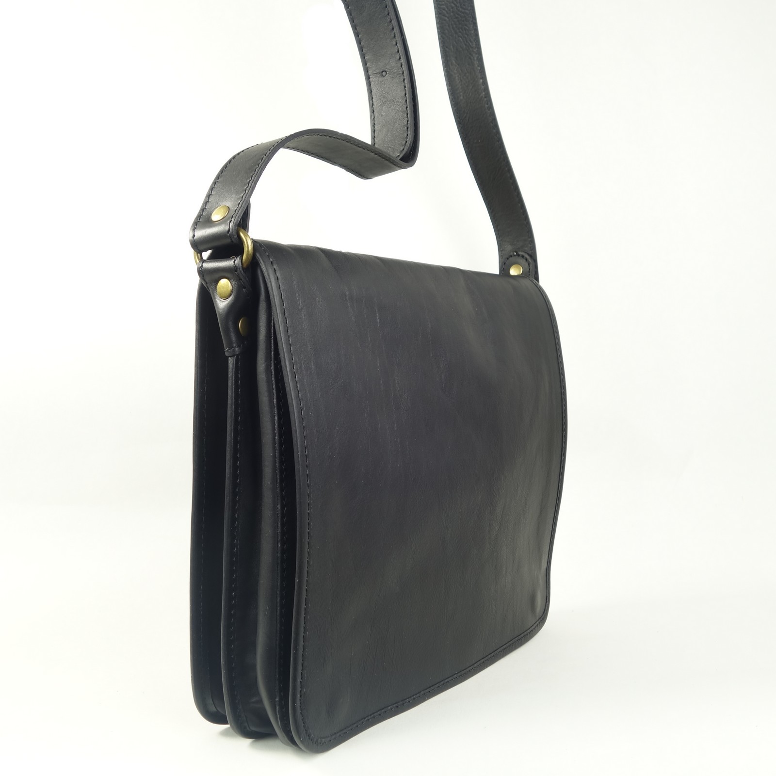 Collection Esprit Cuir Modena sacoche cuir noir homme