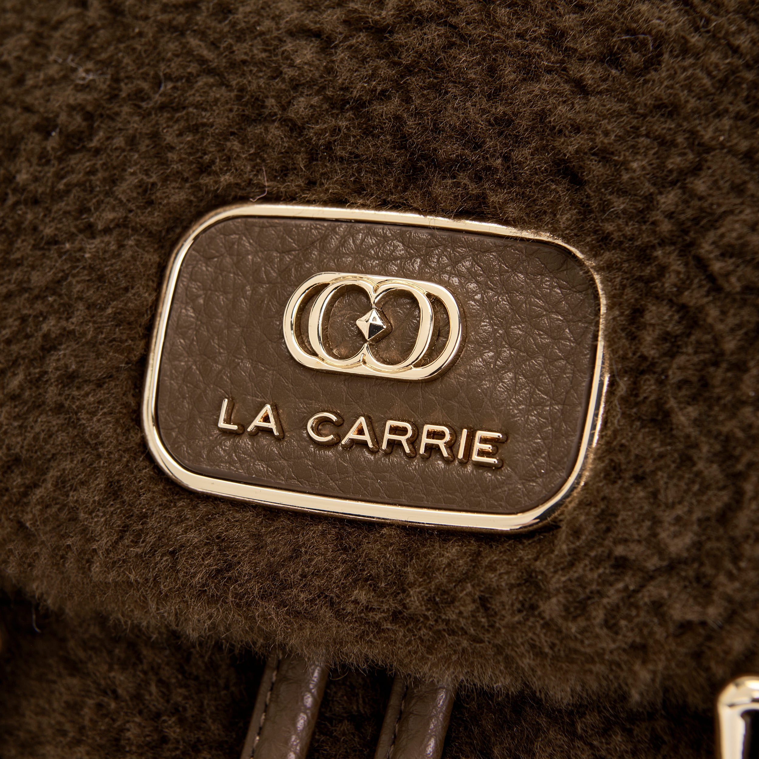 La Carrie Teddy sac à dos marron fourrure 27x31 cm