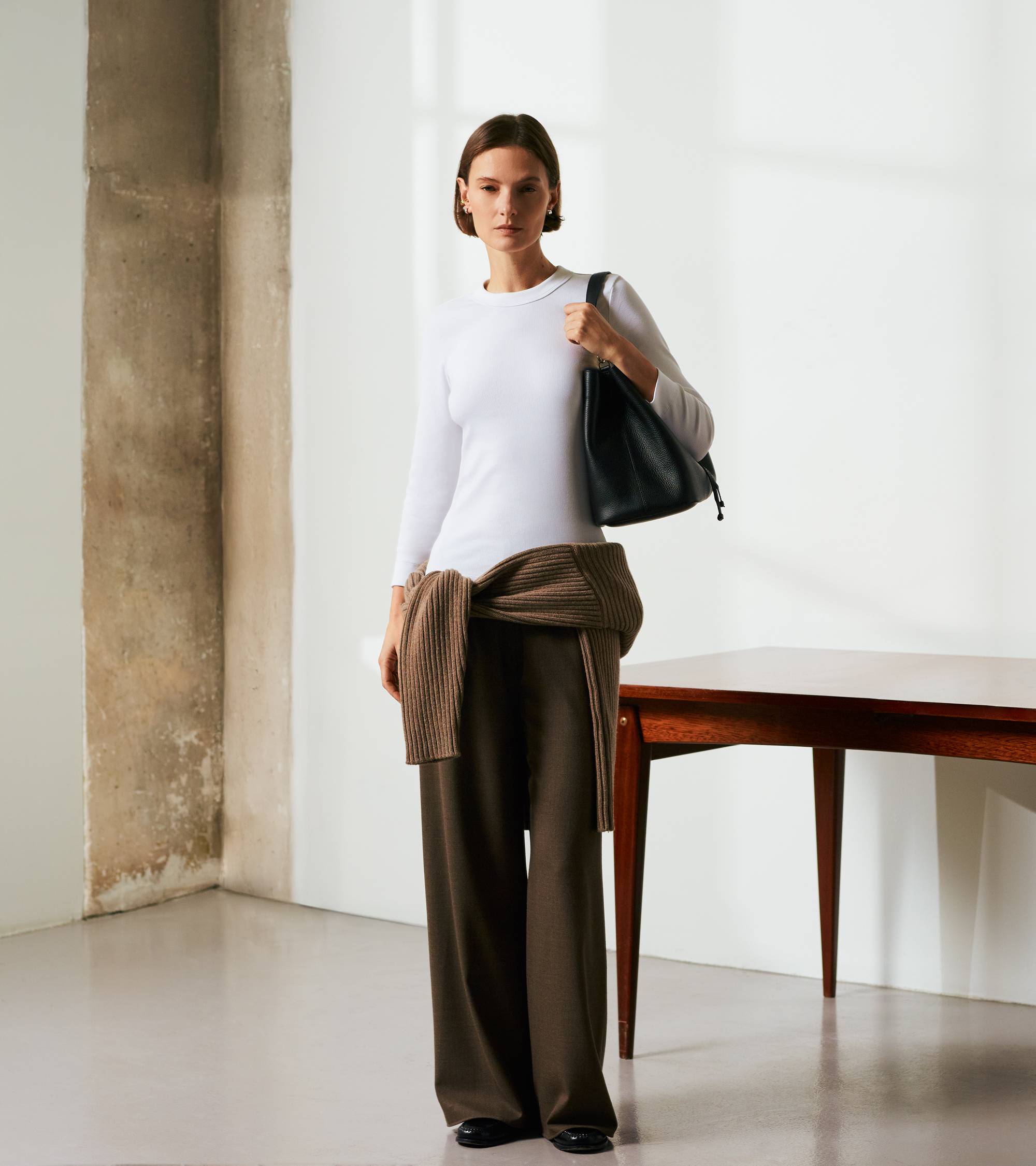 Le Tanneur Louise Grand Sac Seau Cuir Grainé Noir