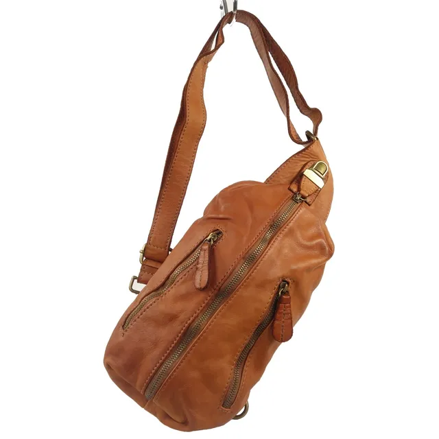 Collection Esprit Cuir Achille sac banane cuir naturel vintage
