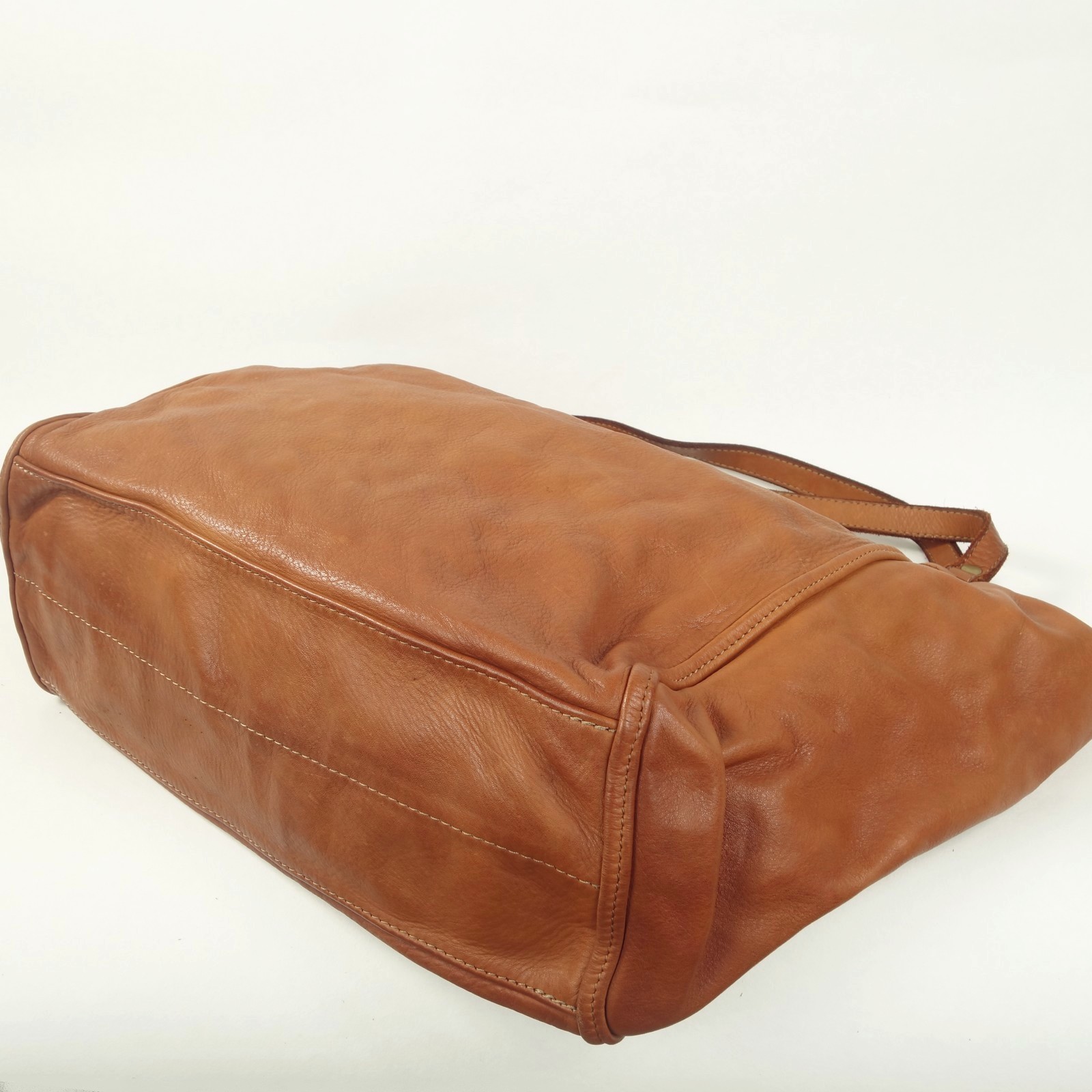 Collection Esprit Cuir DAVY sac cabas cuir naturel vintage A4