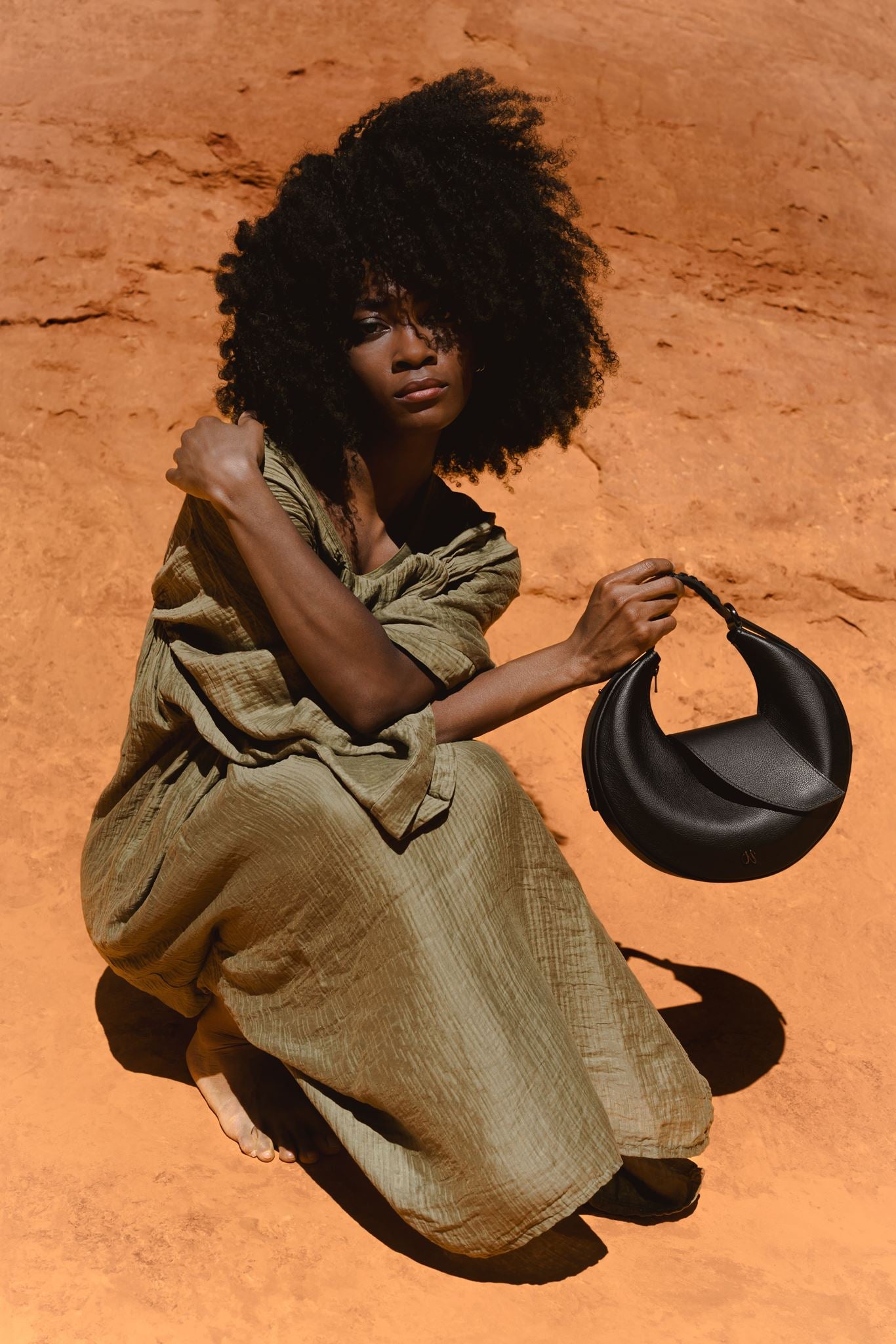 Nodie's Nouvelle Lune sac hobo cuir noir grainé