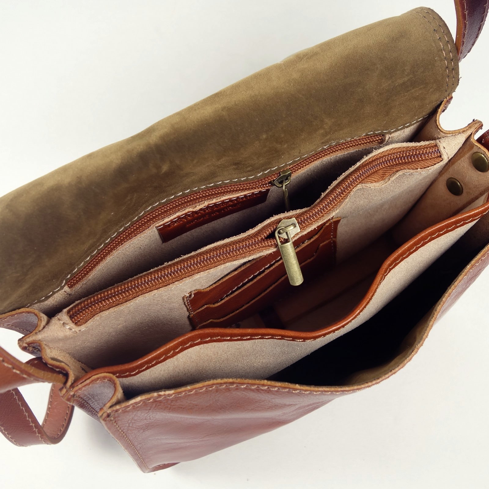 Collection Esprit Cuir CONNIE sac bandoulière cuir cognac