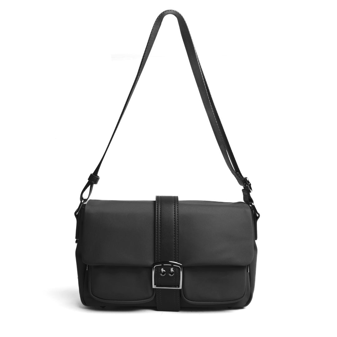 Mac Alyster Studio City Sac à rabat nylon Noir léger 29 cm