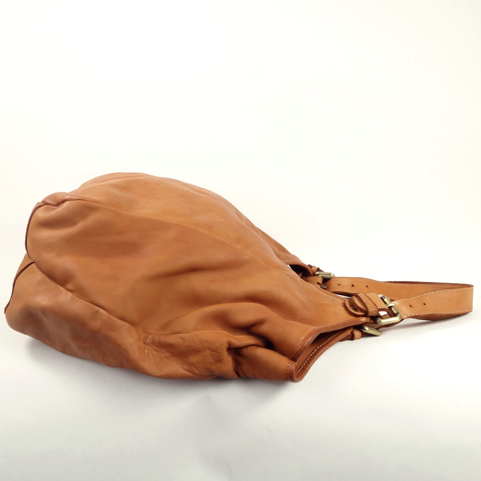 Collection Esprit Cuir MANUE grand sac cuir naturel vintage PC