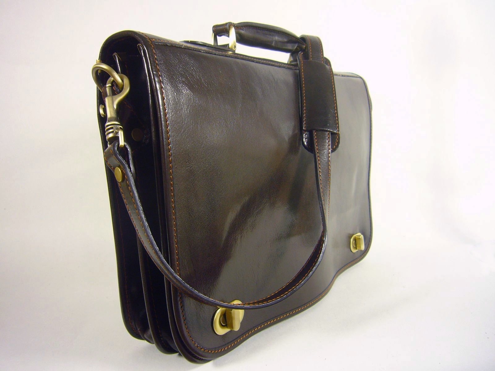 Collection Esprit Cuir Giacomo cartable cuir brun A4 15 pouces