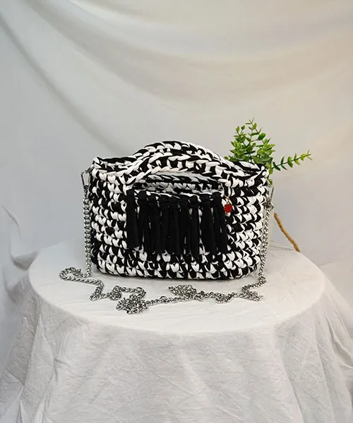 Takiri Harmony TK730 sac à main noir blanc franges