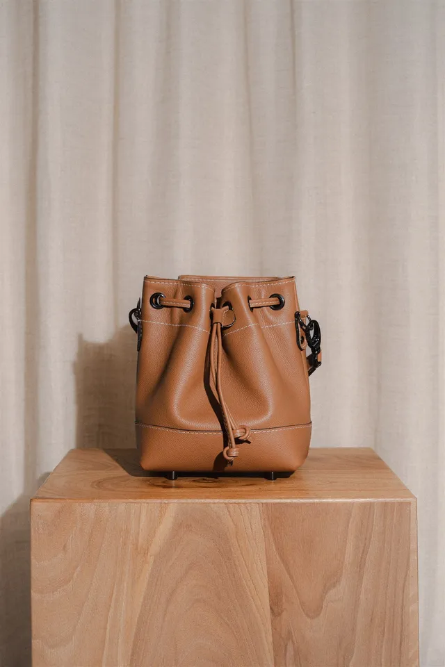 Nodie's Tommy sac seau cuir camel grainé