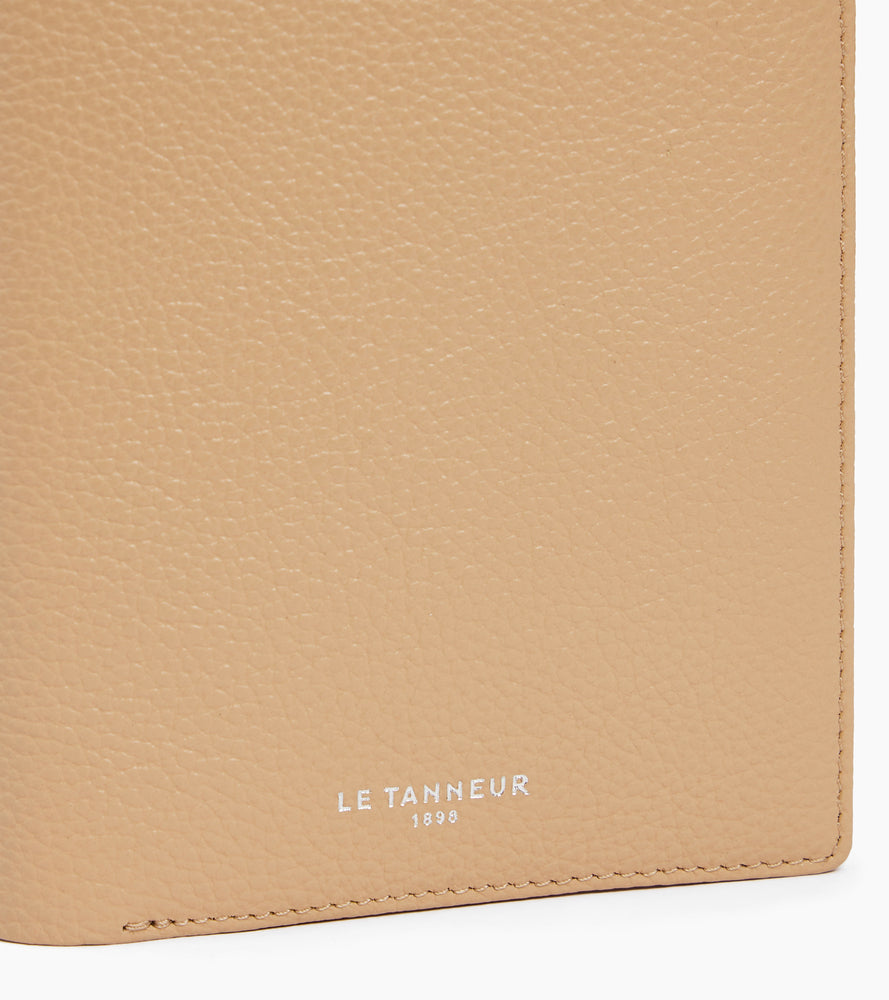 Le Tanneur Emile portefeuille vertical cuir grainé desert