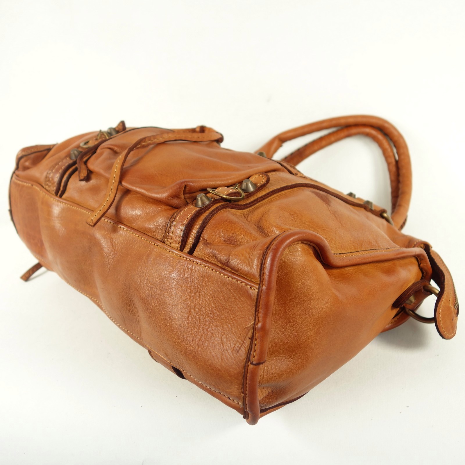 Collection Esprit Cuir Lola sac camel cuir vintage