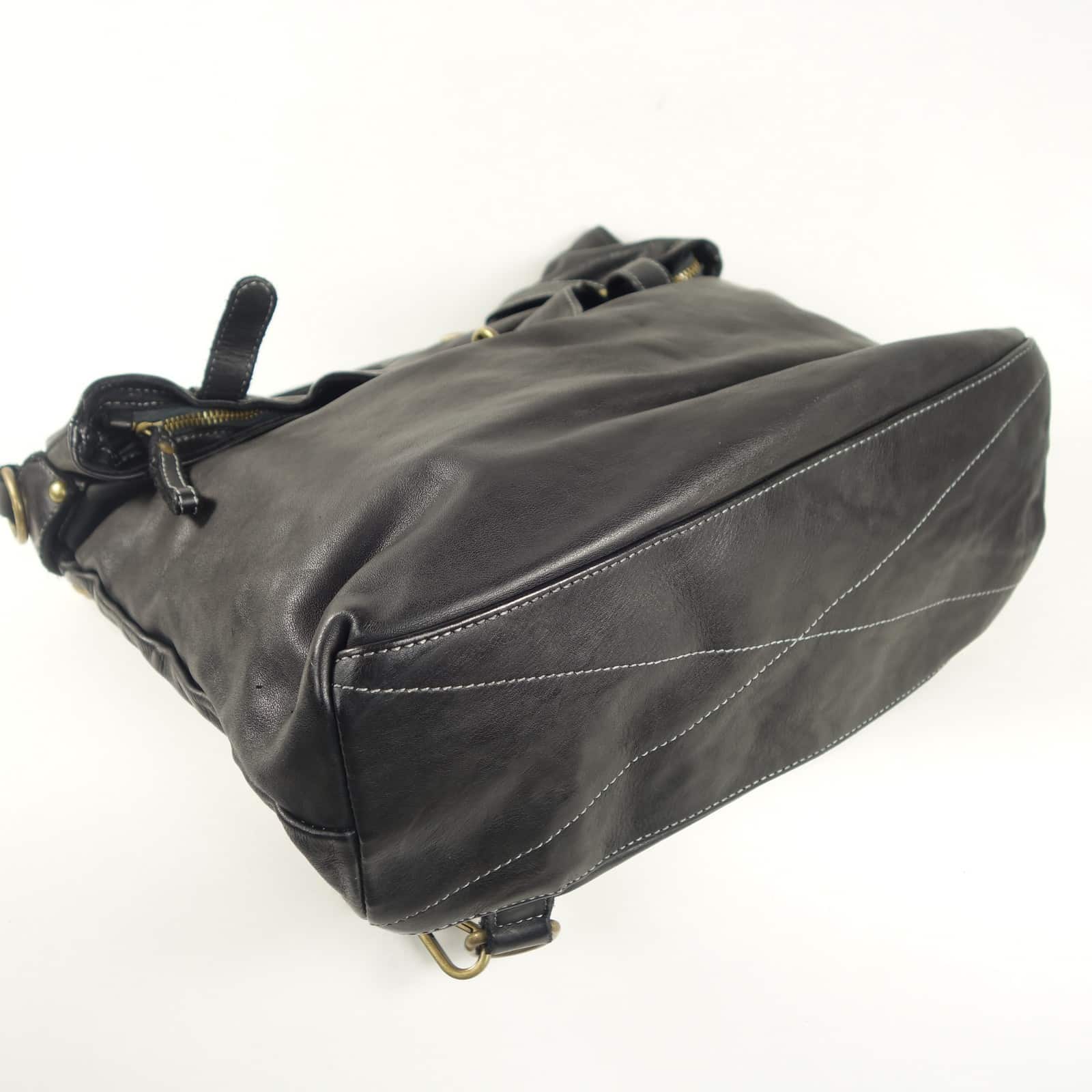 Collection Esprit Cuir Basile sac à dos cuir noir vintage