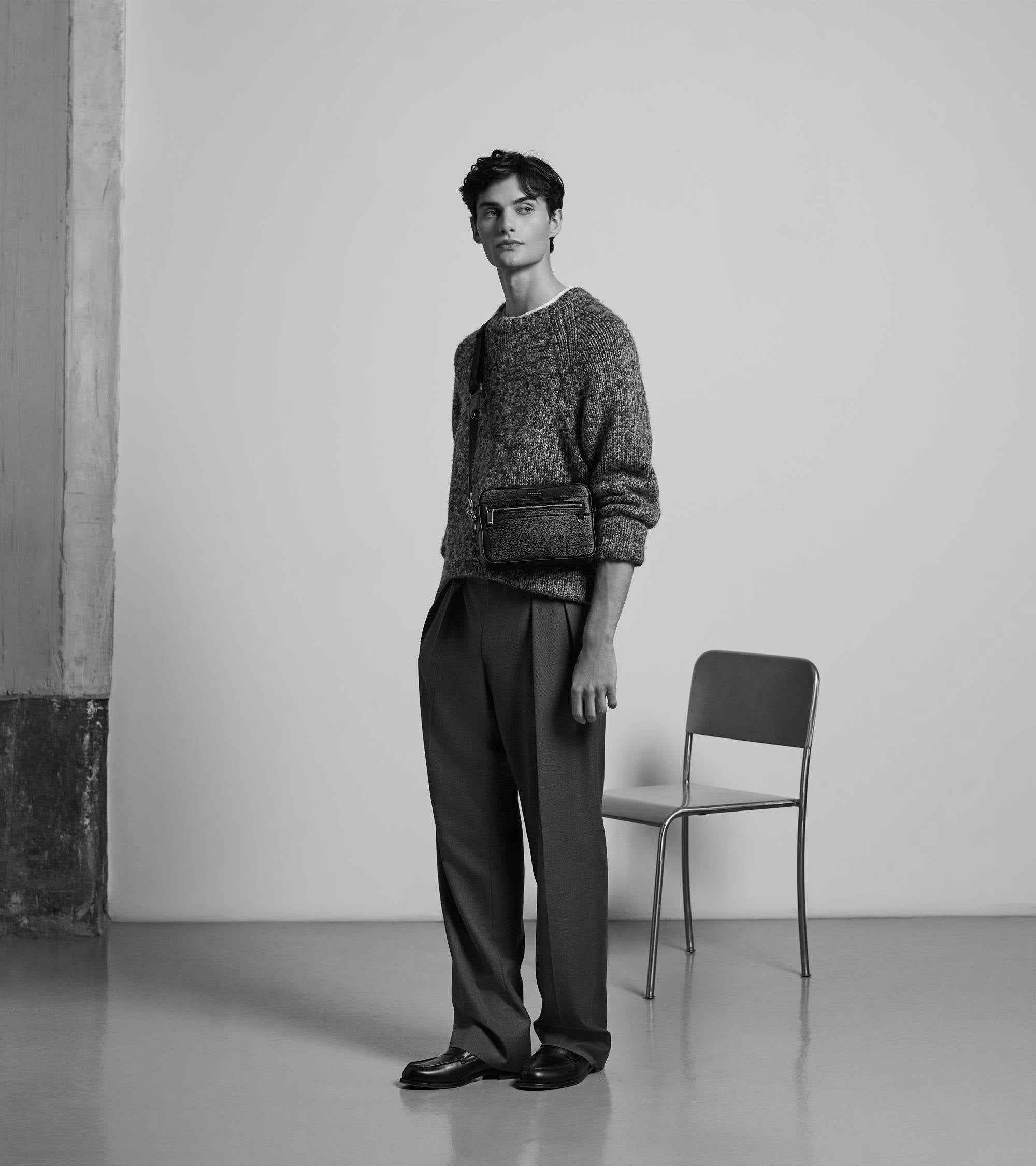 Le Tanneur Emile petite sacoche cuir grainé homme
