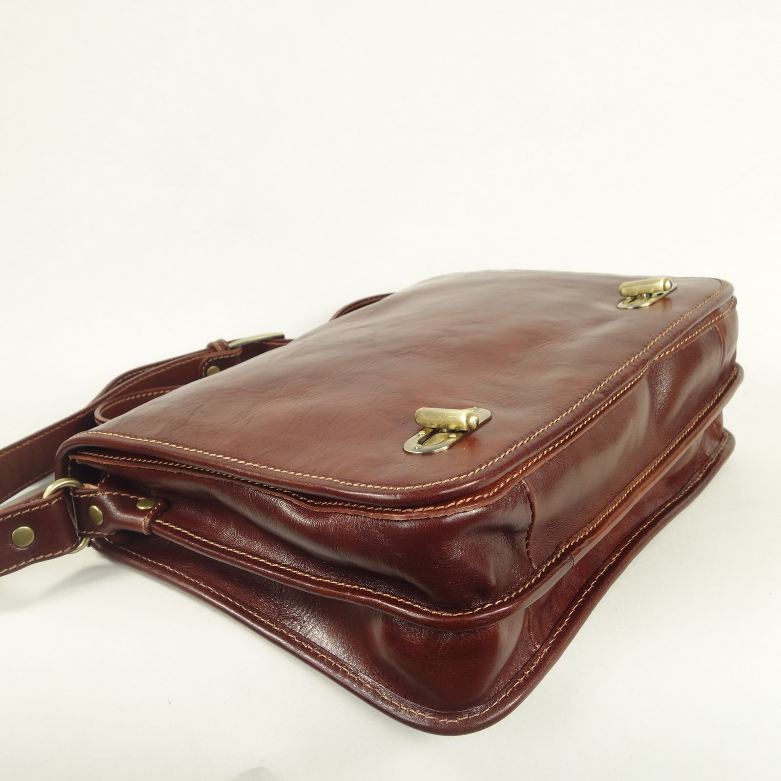 Collection Esprit Cuir Sac bandoulière & sacoche LUIGI sacoche cuir marron