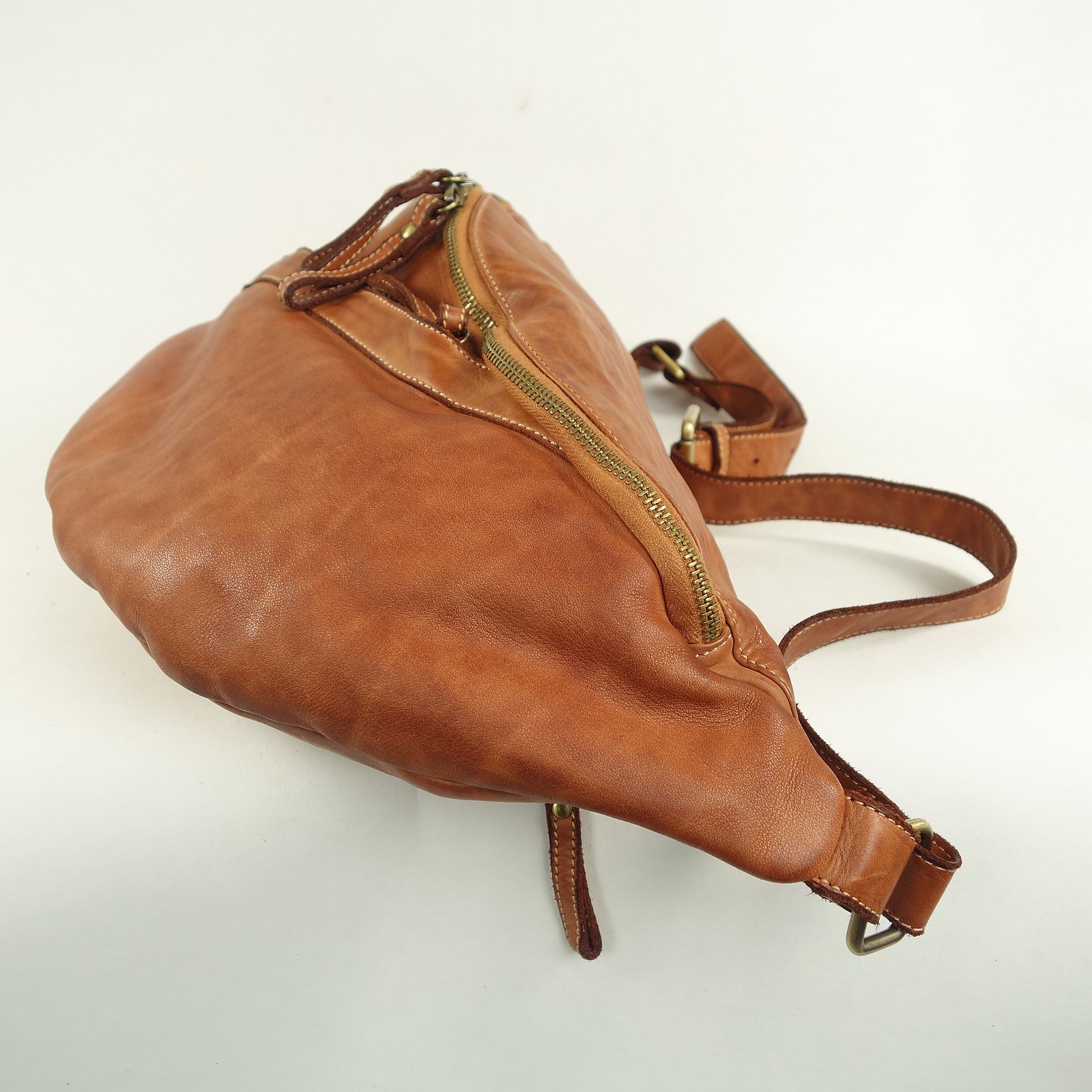 Collection Esprit Cuir BEN sac banane XL cuir caramel vintage