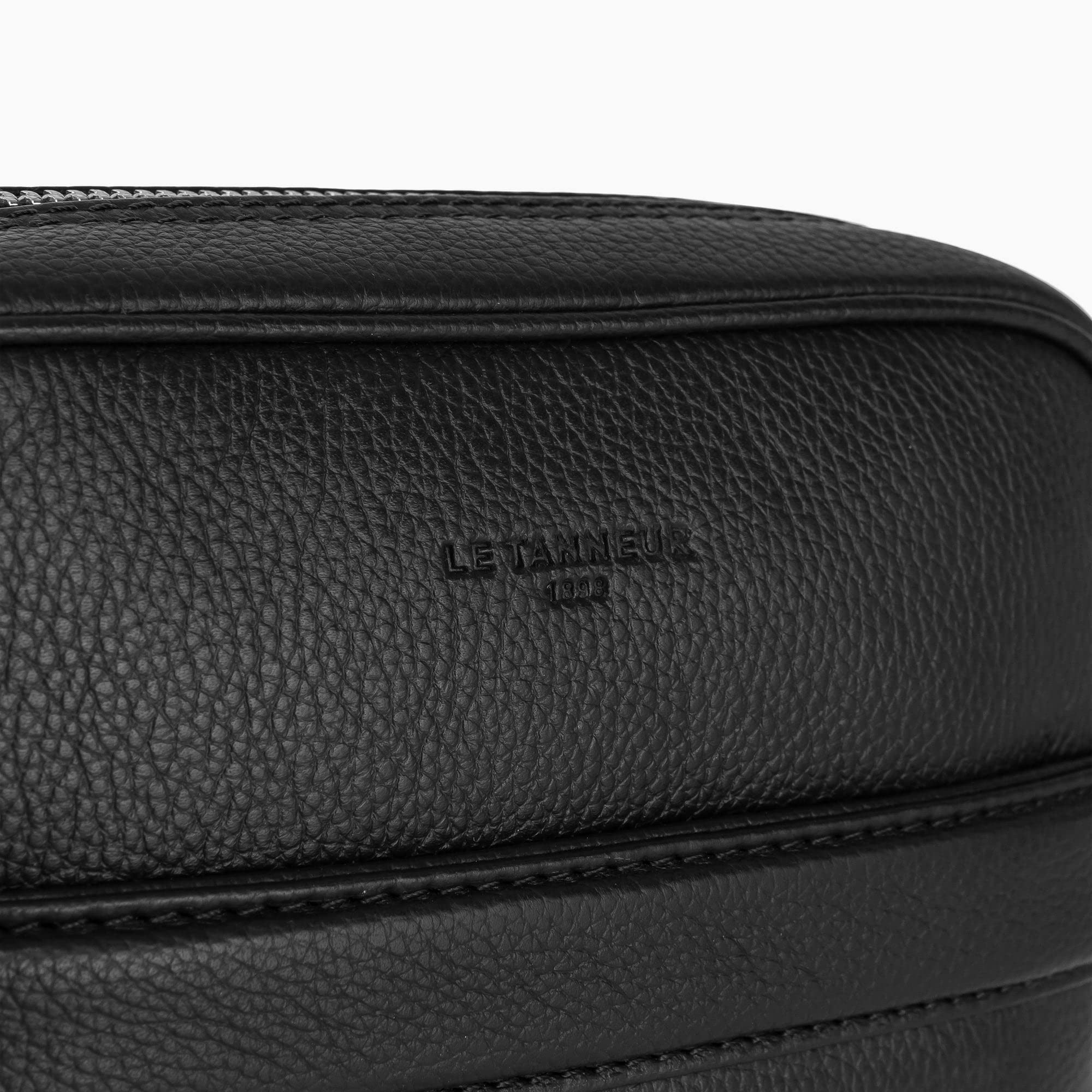 Le Tanneur Charles sacoche cuir homme noire bandoulière