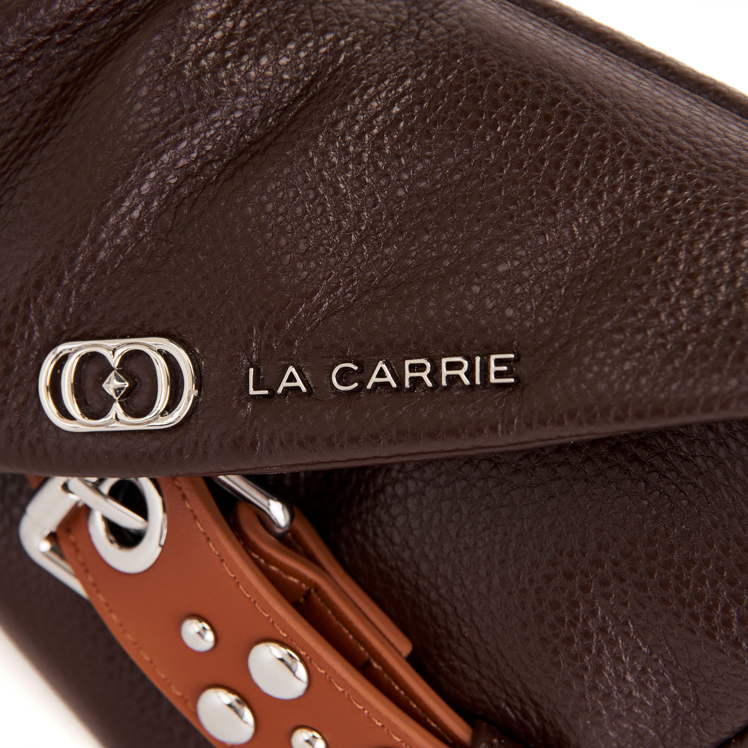 La Carrie Backdoor sac bandoulière marron 30 cm clouté