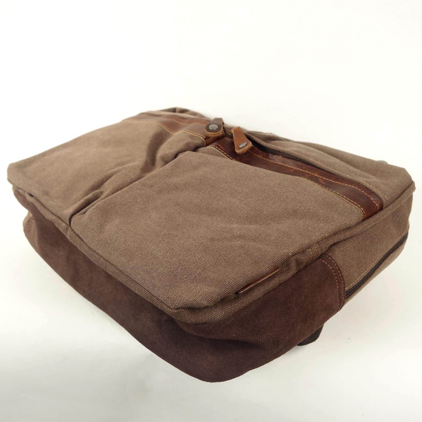 Collection Esprit Cuir OLIVIER porte-document cuir marron A4