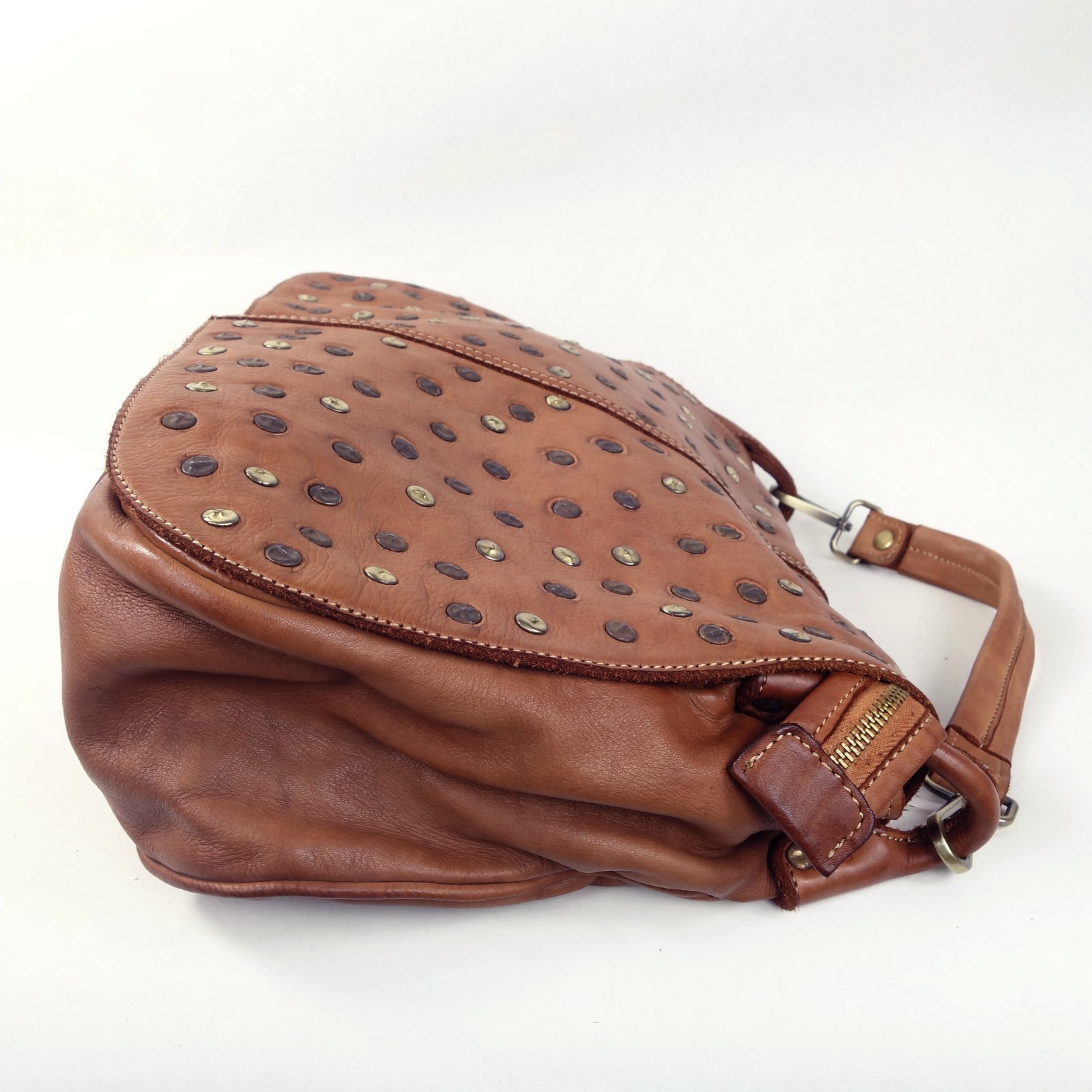 Collection Esprit Cuir Sac épaule Anna cuir camel clouté