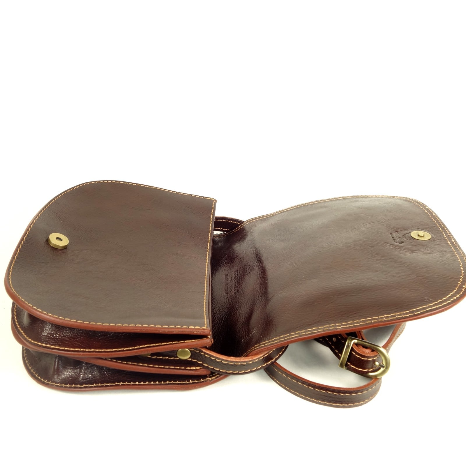 Collection Esprit Cuir Sac Besace Enila besace marron cuir